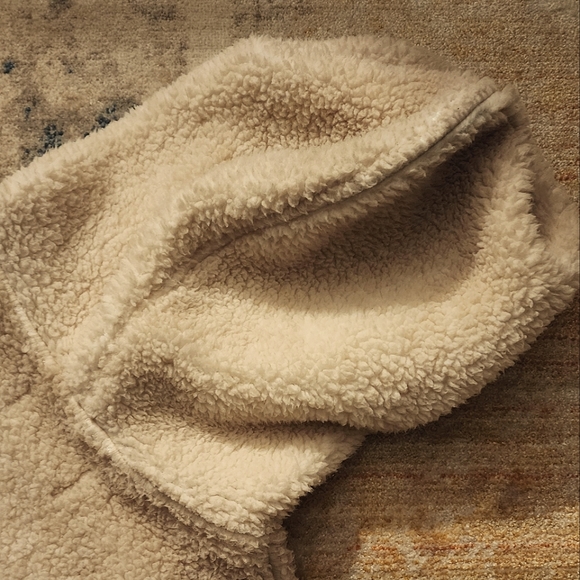 Avalanche Embroidered Logo Soft Shell Hooded Jacket - NWOT - Picture 9 of 10